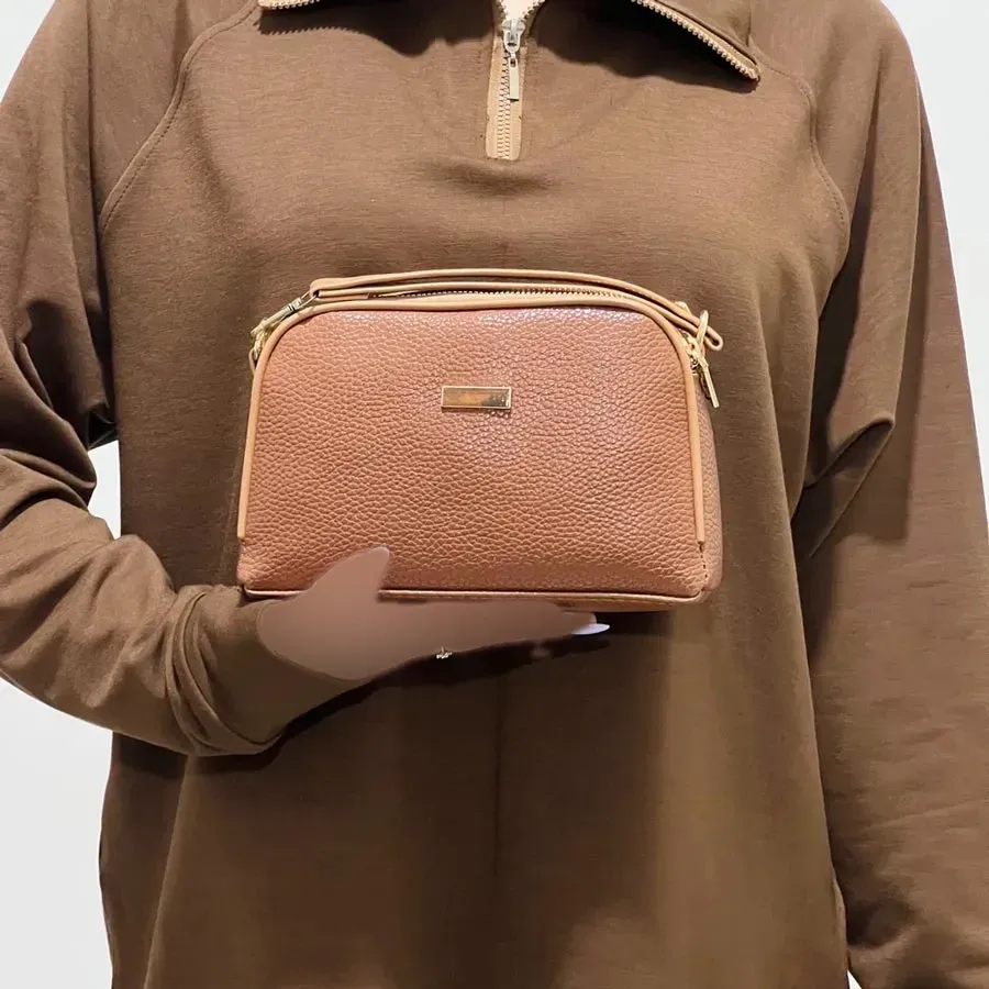 کیف دستی و دوشی زنانه شرانگ مغذی دوزی شده کد1390