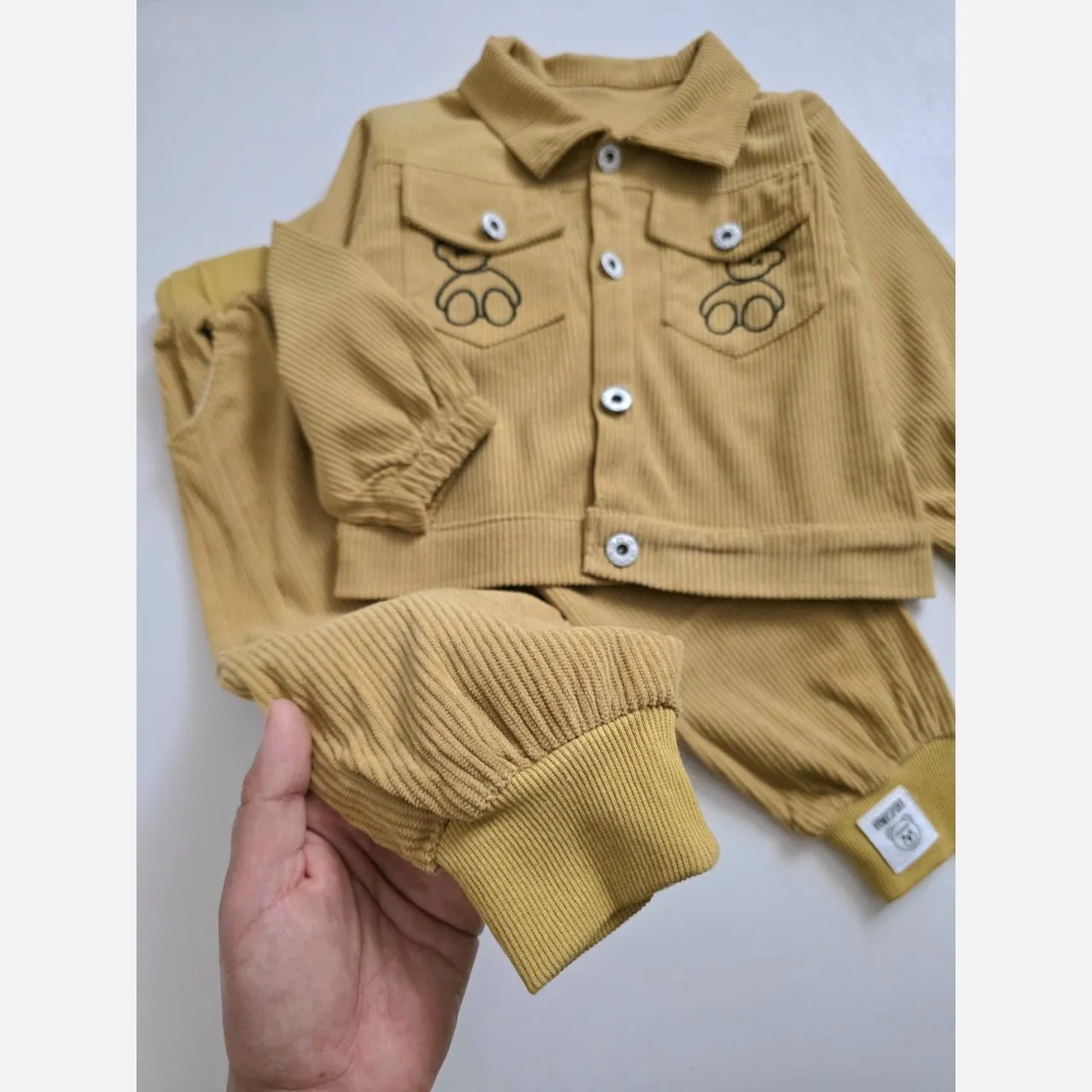 ست سه تیکه تدی وارداتی مخمل کبریتی اسپرت دخترانه و پسرانه مناسب 1 تا 5 سال و نیم