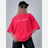 تیشرت لش باکسی طرح friends جنس سوپر پنبه قواره دار