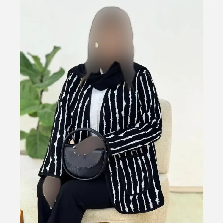 کت زنانه الیزا جنس تافته سوزن دوزی مشکی فری سایز 36 تا 46