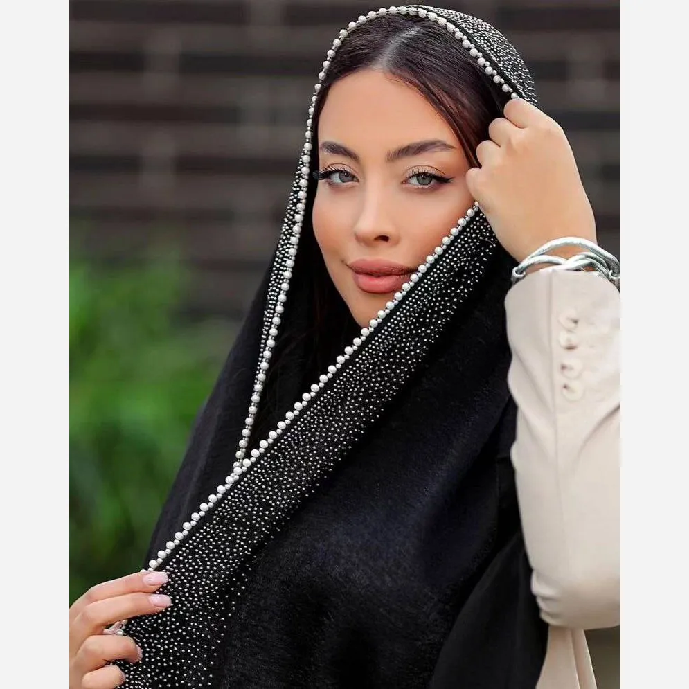 شال زنانه الماس جنس کوپرا درجه یک ابعاد 170 در 75 سانتیمتر با تزئین نگین مرواریدی