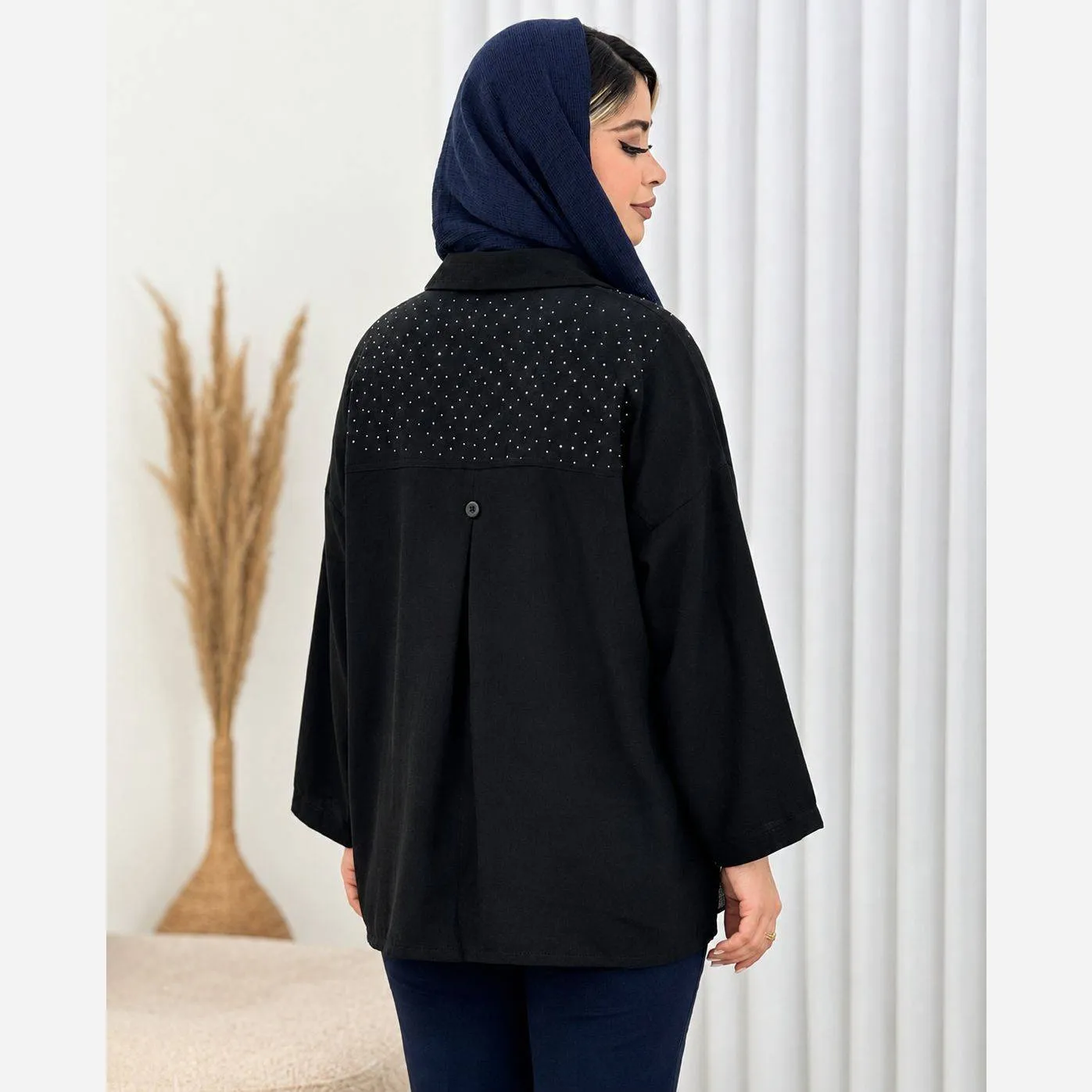 مانتو کوتاه کریشه خنک نگین کوبی شده فری سایز 36 تا 50
