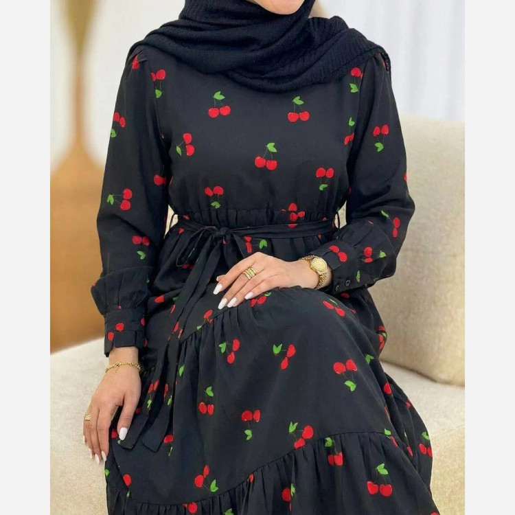 پیراهن گیلاسی یقه چین جنس بوگاتی رنگ مشکی سایز فری 38 تا 46
