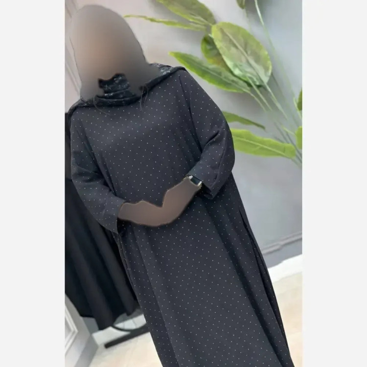 عبا زنانه مدل عبایی نگین دار جنس الیزه رنگ مشکی سایز فری سایز