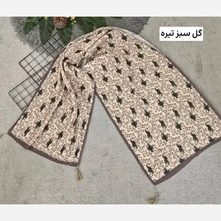 شال زنانه برشکا پلیسه طرح گل گلی سایز آزاد
