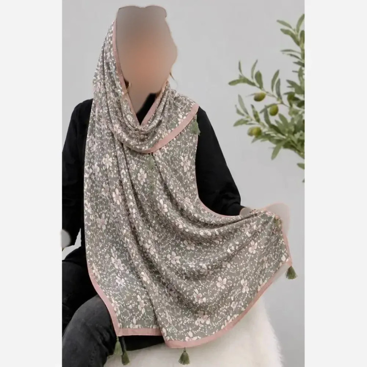 شال زنانه برشکا پلیسه طرح گل گلی سایز آزاد