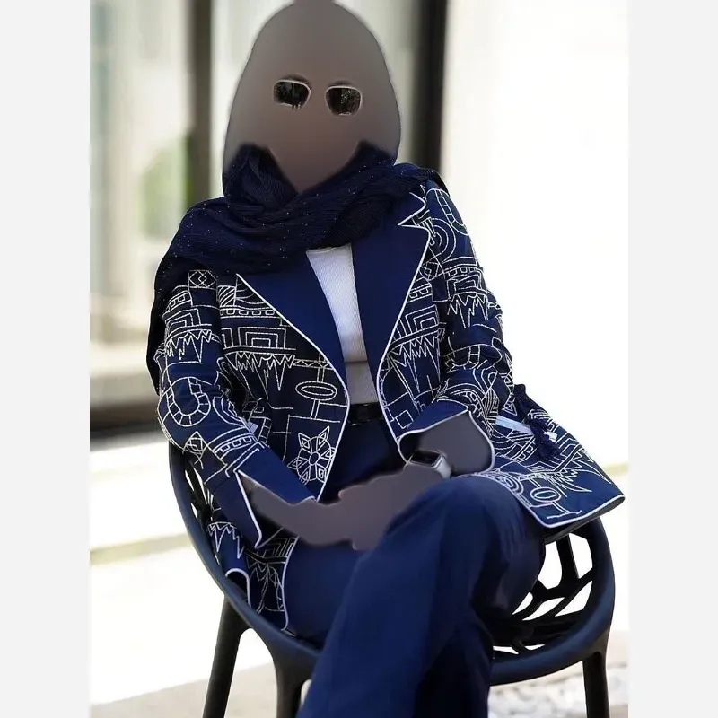 ست مانتو شلوار ابریشم جنس مازراتی سایز یک و دو