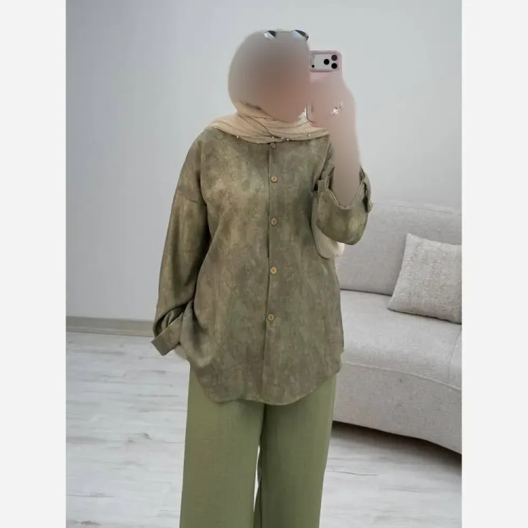 ست شومیز و شلوار زنانه مدل شقایق جنس شانتون فری سایز