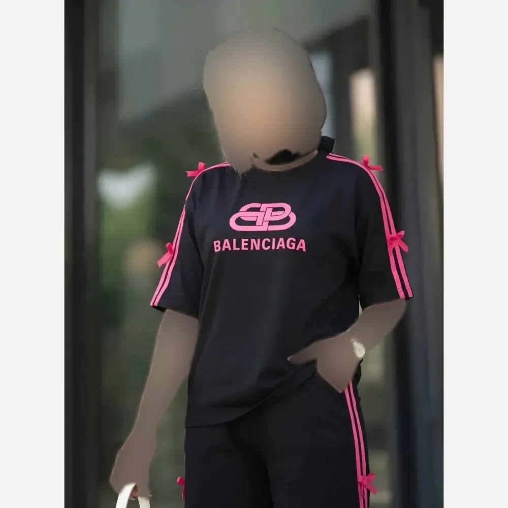 ست اسپرت بالنسیاگا پنبه گلکسی مشکی صورتی فری سایز