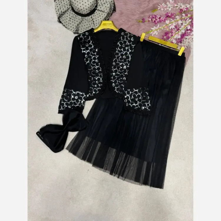ست سه تیکه مشکی کت کرپ مازراتی و دامن تور سایز 38 تا 46