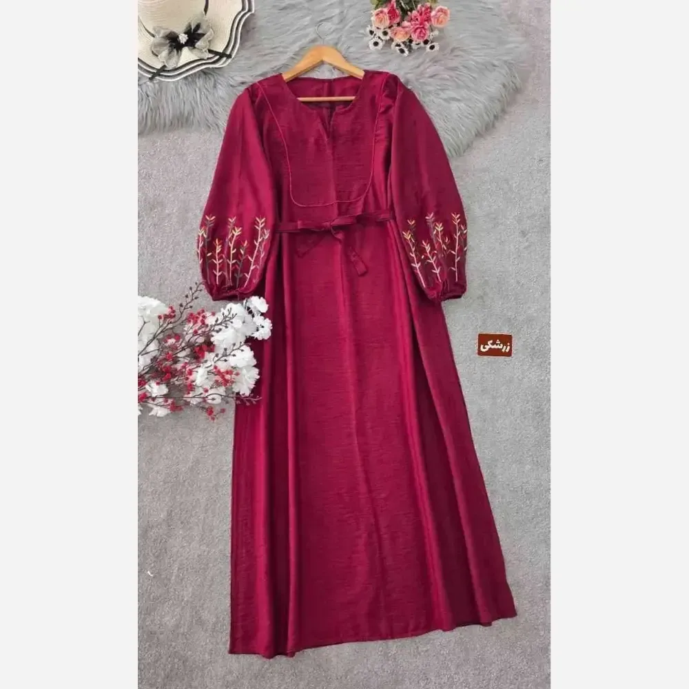 کفتان گلدوزی نرگسی جنس بابوس فری سایز رنگ نسکافه ای و زرشکی