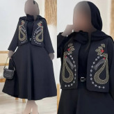ست کت و دامن مازراتی یارا رنگ مشکی فری سایز گلدوزی شده