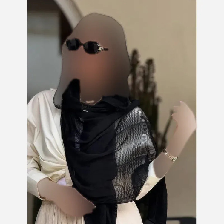 شال ساده دور گان تور دانتل ابعاد 70 در 180 سانتی متر