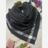 روسری ژاکارد ابریشم ترک دورو حاشیه نقره کوب سایز 90 در 90 چهار فصل