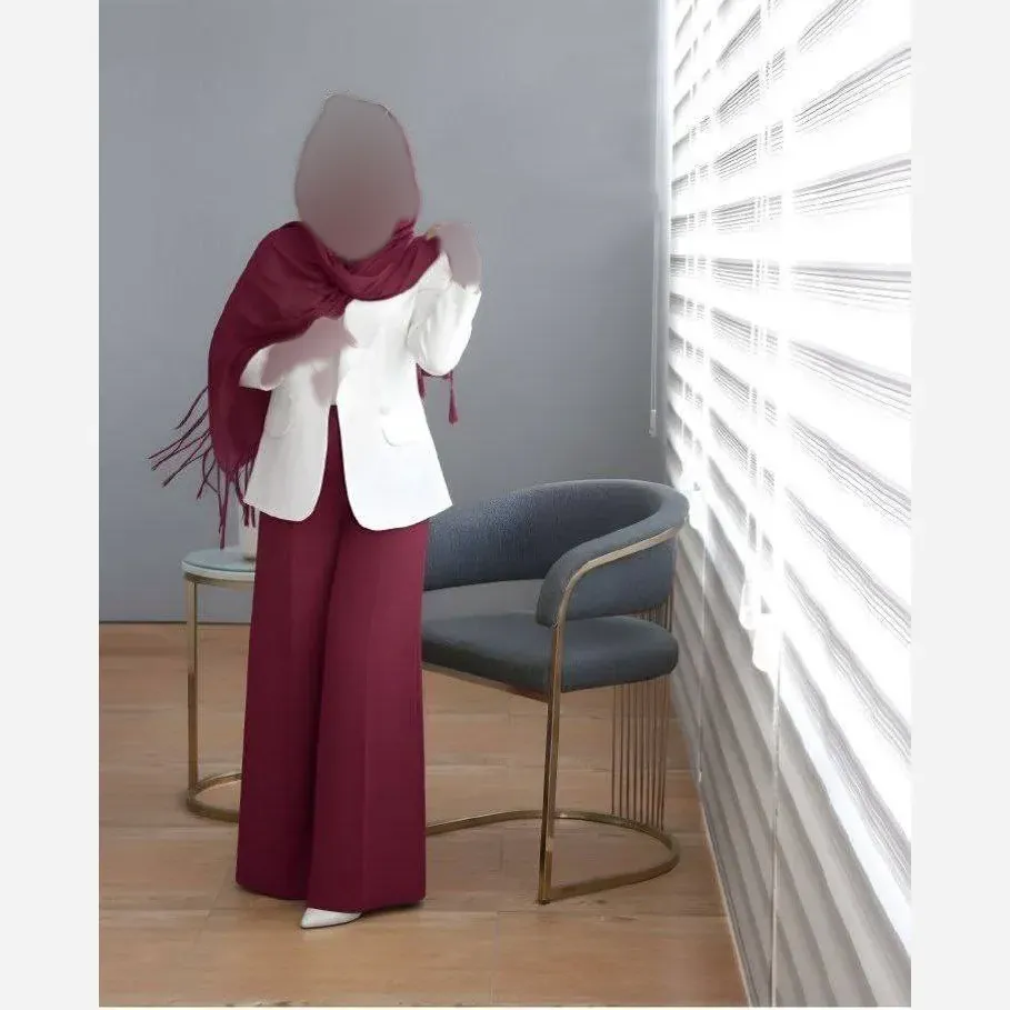 مانتو تکی راحله جنس مازراتی درجه یک فری سایز تا 46 رنگ مشکی و سفید