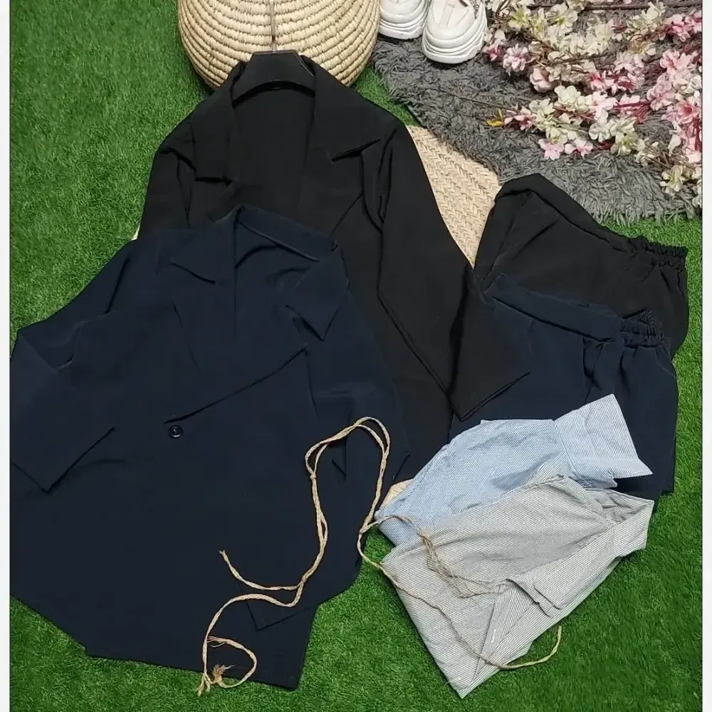 سه تیکه زنانه مدل نوشین جنس سوپرکجراه اعلا رنگ مشکی و سرمه ای سایز 38 تا 46