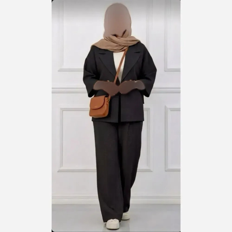 کت شلوار زنانه ایسان شانتون درجه یک یقه ضربدری آستین پفی