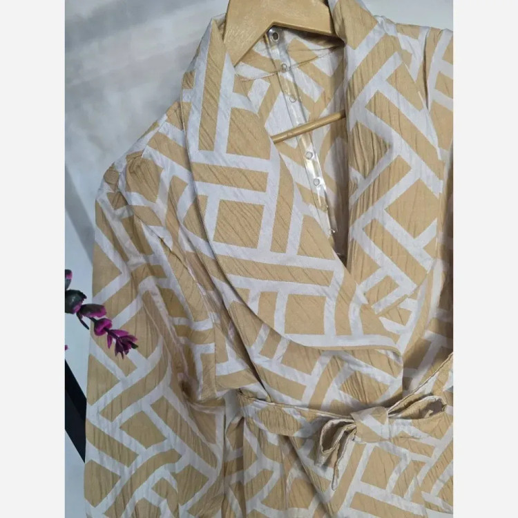 مانتو ژاکارد مجلسی زنانه فری سایز مشکی کرم نسکافه ای