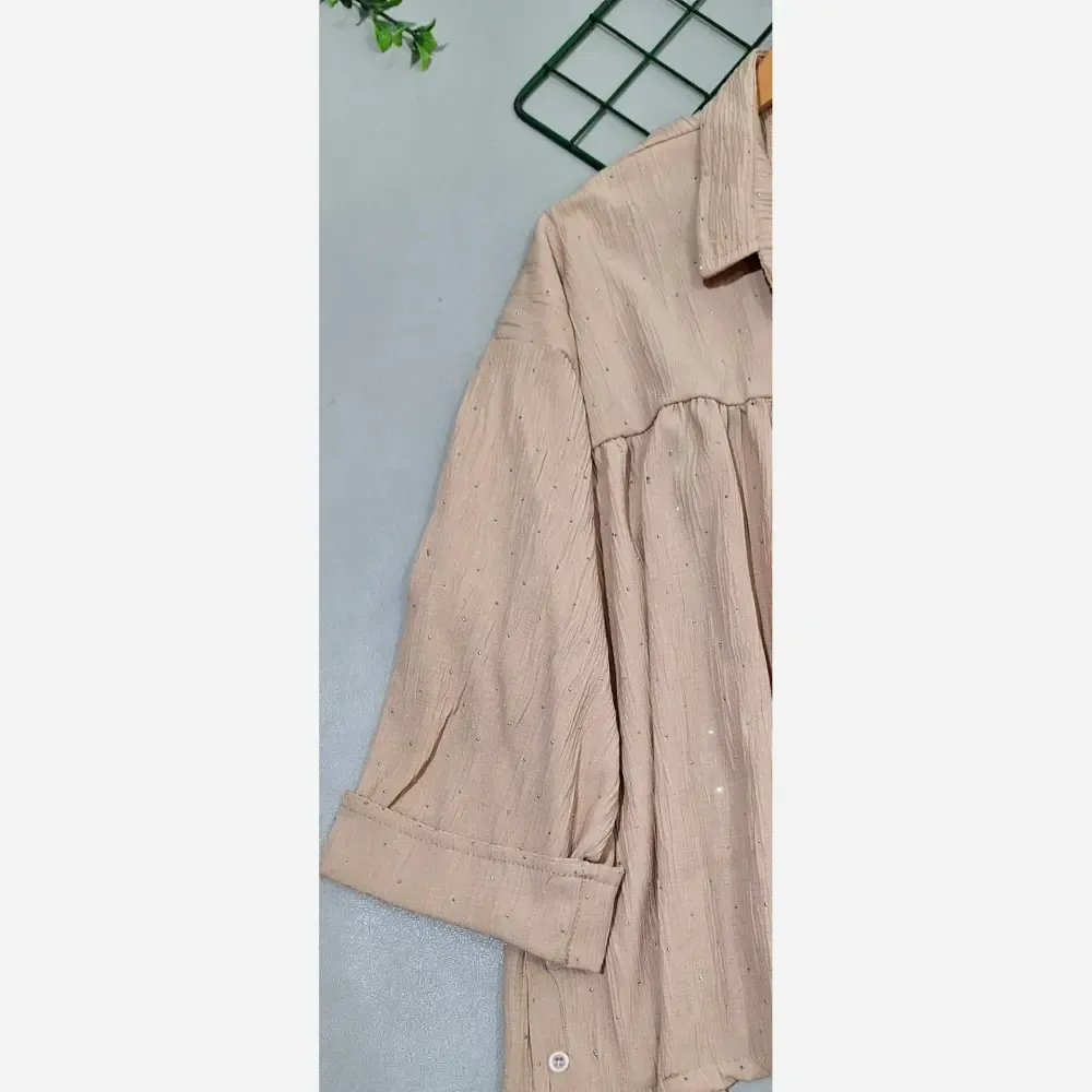 شومیز جلو پیلی نگین دار لاریس درجه یک سایز 38 تا 46