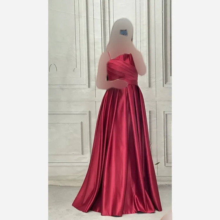 پیراهن مجلسی زنانه مدل نورا جنس ساتن آمریکایی قد 150