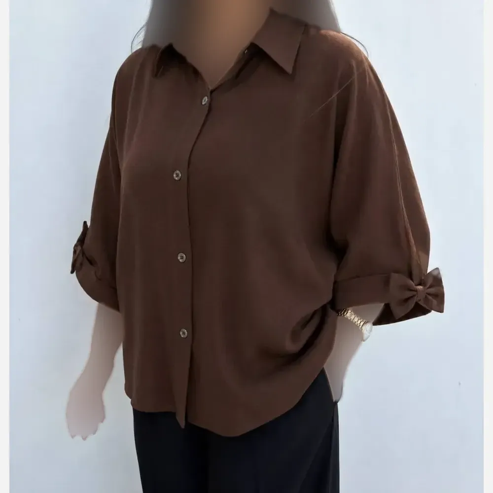 شومیز باکسی لینن درجه یک زنانه سایز فری تا 48 رنگ مشکی و سبز پسته ای