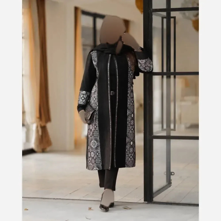 مانتو مجلسی زنانه بنگال نخ خرجکار تافته رنگ مشکی فری سایز مناسب مجلس و مهمانی