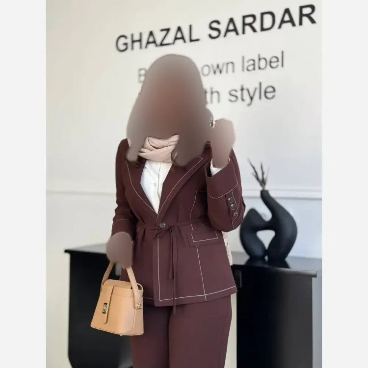 ست کت و شلوار زنانه کتان کشی عیدانه سایز 38 تا 46 فری