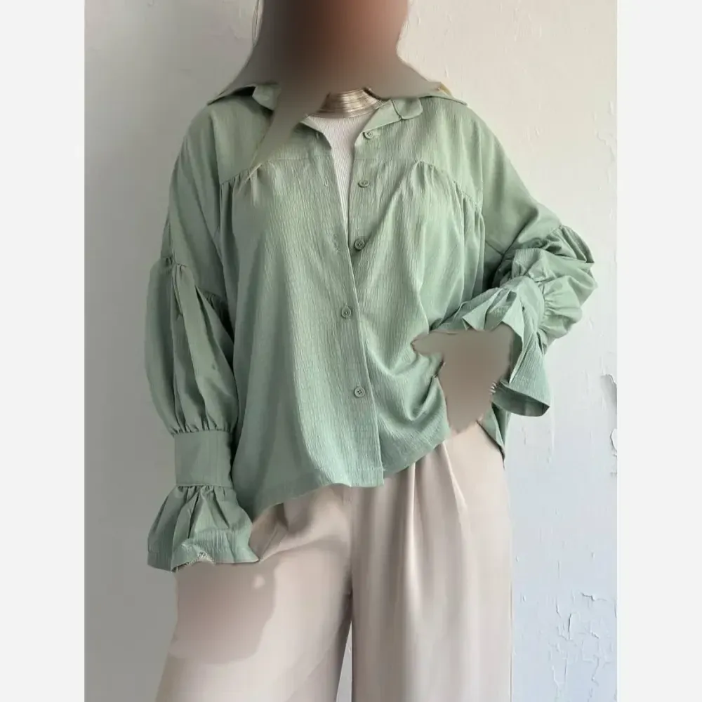 شومیز باکسی پنبه سوپر طرح ابرو بادی فری سایز