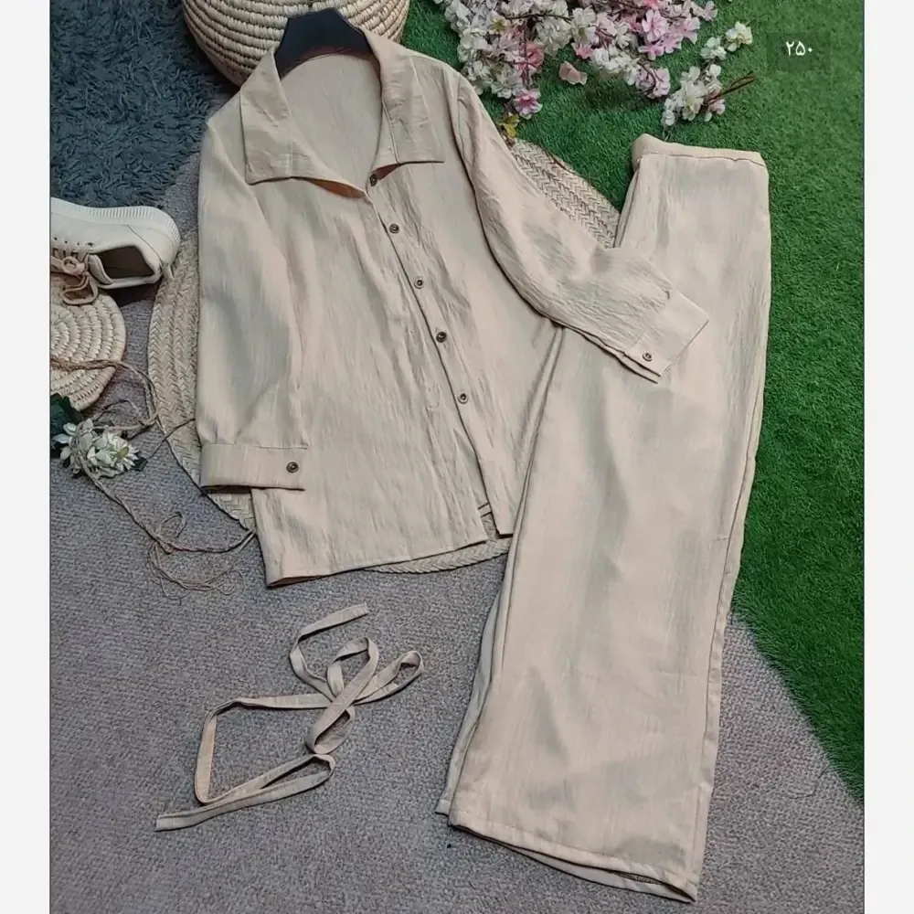 سه تیکه زنانه مدل سیلام جنس آبشاری اعلا سایز فری مناسب 38 تا 46 رنگ مشکی سرمه ای کرم روشن خاکی
