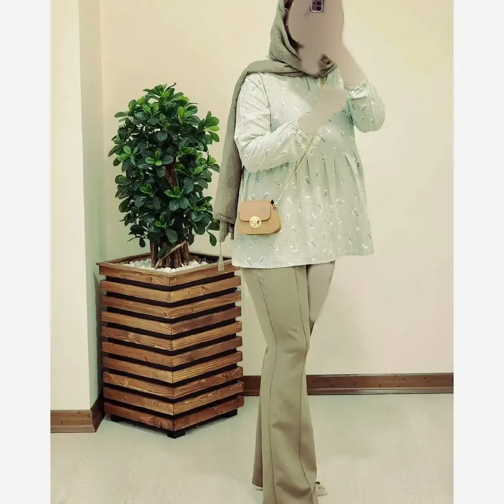 شومیز تک زنانه جنس کراش رنگ نسکافه ای و سبز سایز یک
