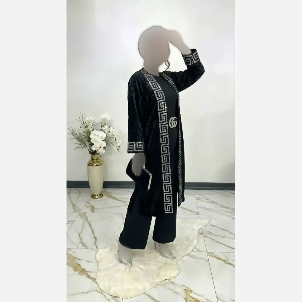 مانتو عبایی مجلسی مخمل آینه ای فری سایز 38 تا 54
