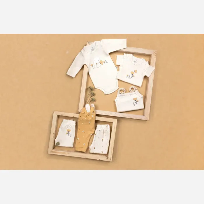 شلوار کرم رنگ گلدار نخی مرلین