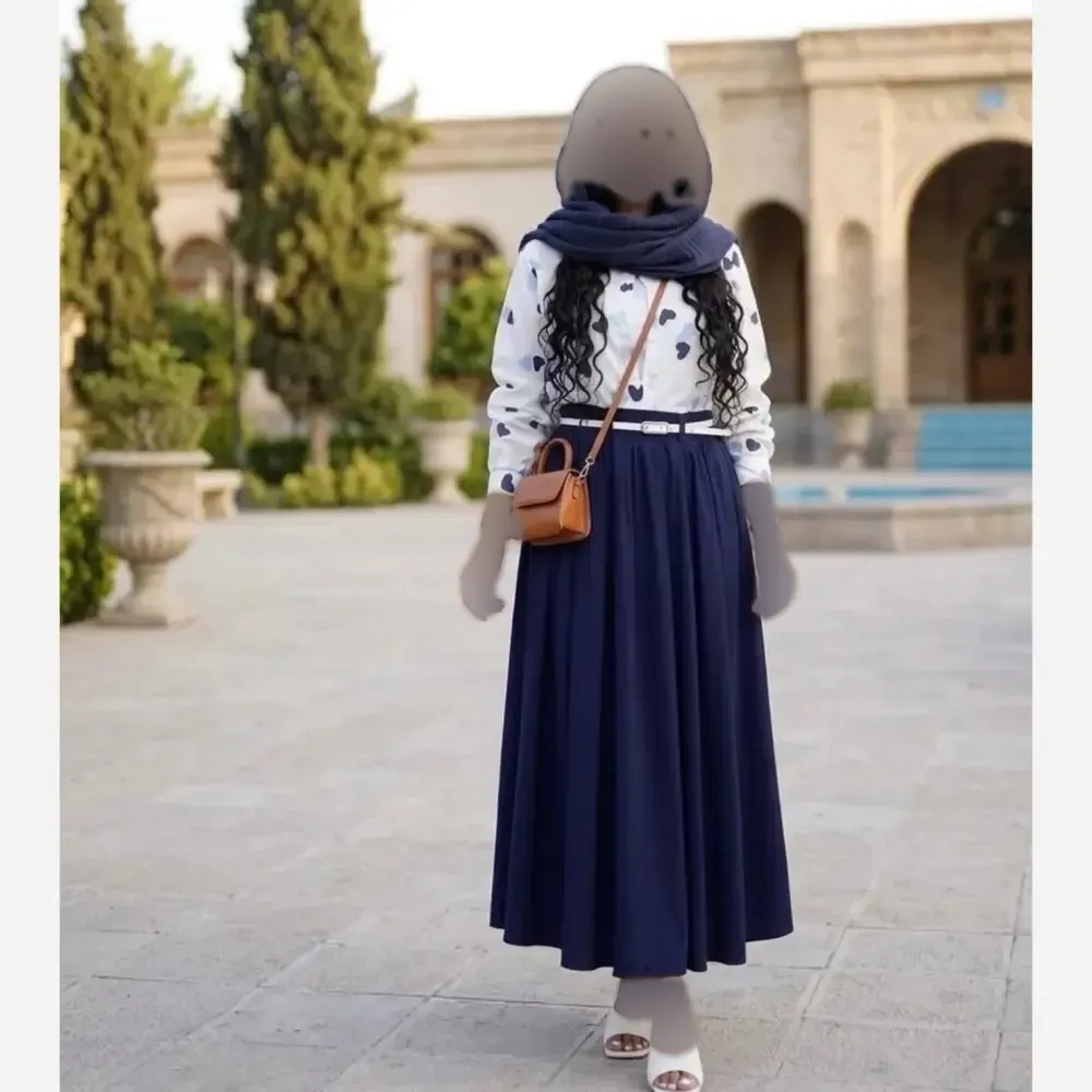 سه تیکه قلبی شومیز بوگاتی و دامن پوبلین کتان فری سایز
