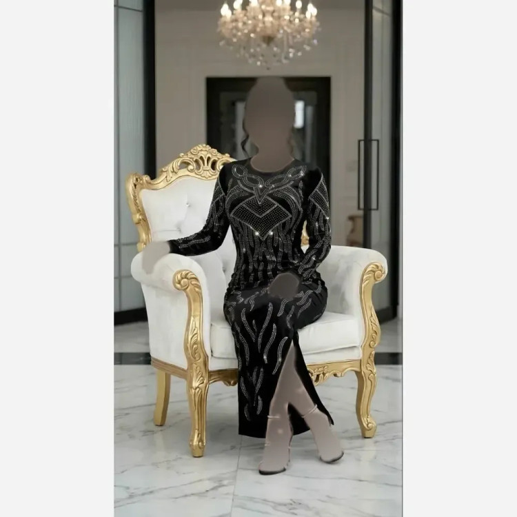 ماکسی مجلسی مخمل آینه ای کره ای نگین دار چاکدار مدل الماس سایز بزرگ
