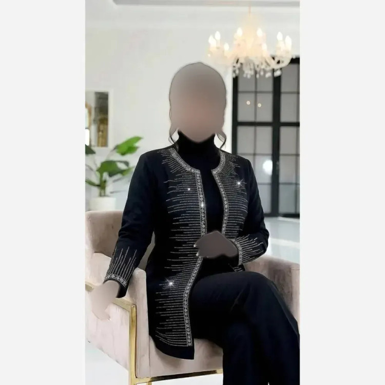 ماکسی مجلسی مخمل آینه ای کره ای نگین دار چاکدار مدل الماس سایز بزرگ