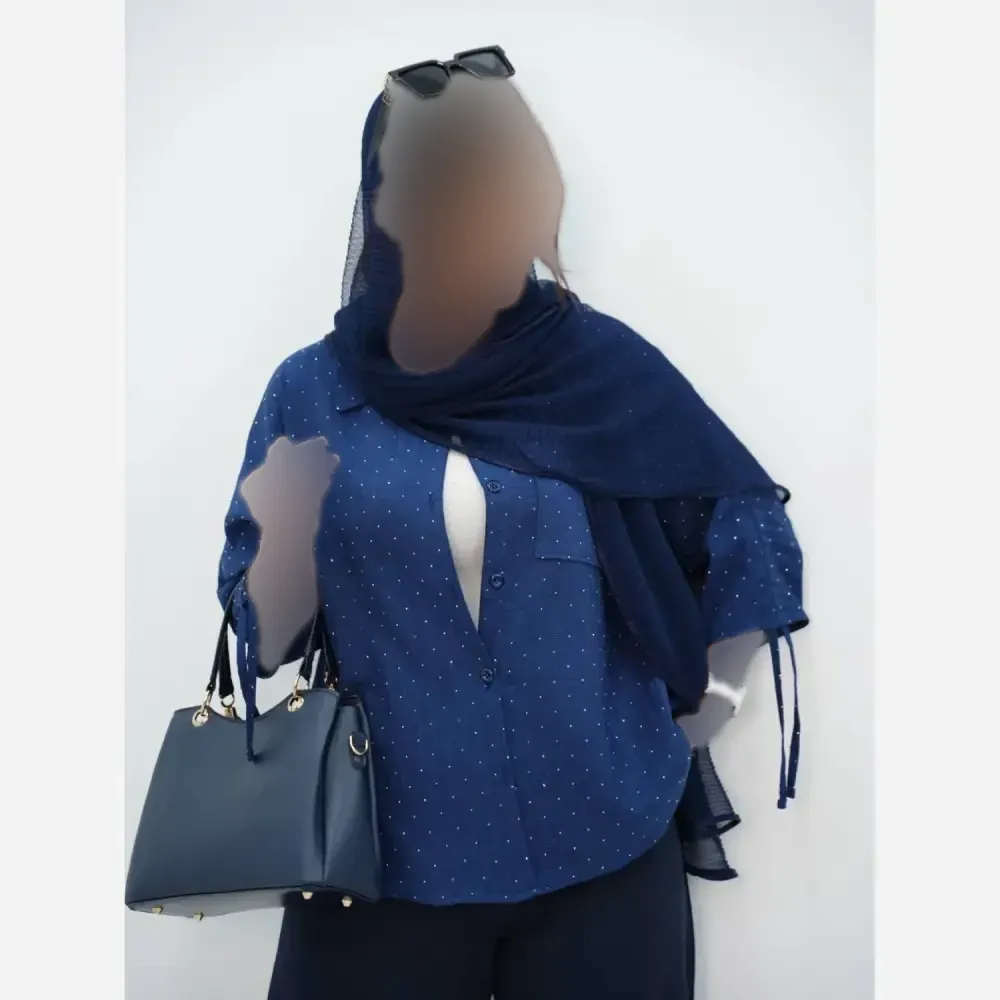 شومیز نگین دار آستین گت جنس شانتون فری سایز مناسب تا 46