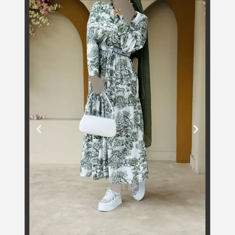 ست اسپرت دخترانه کراپ و دامن فلور نخ درجه یک سایز 36 تا 44