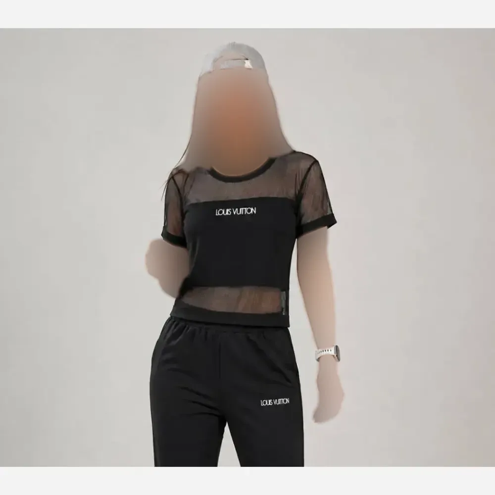 ست ورزشی و خونگی تیشرت و شلوارک فلامنت و تورکش اعلا فری سایز مناسب 36 تا 46