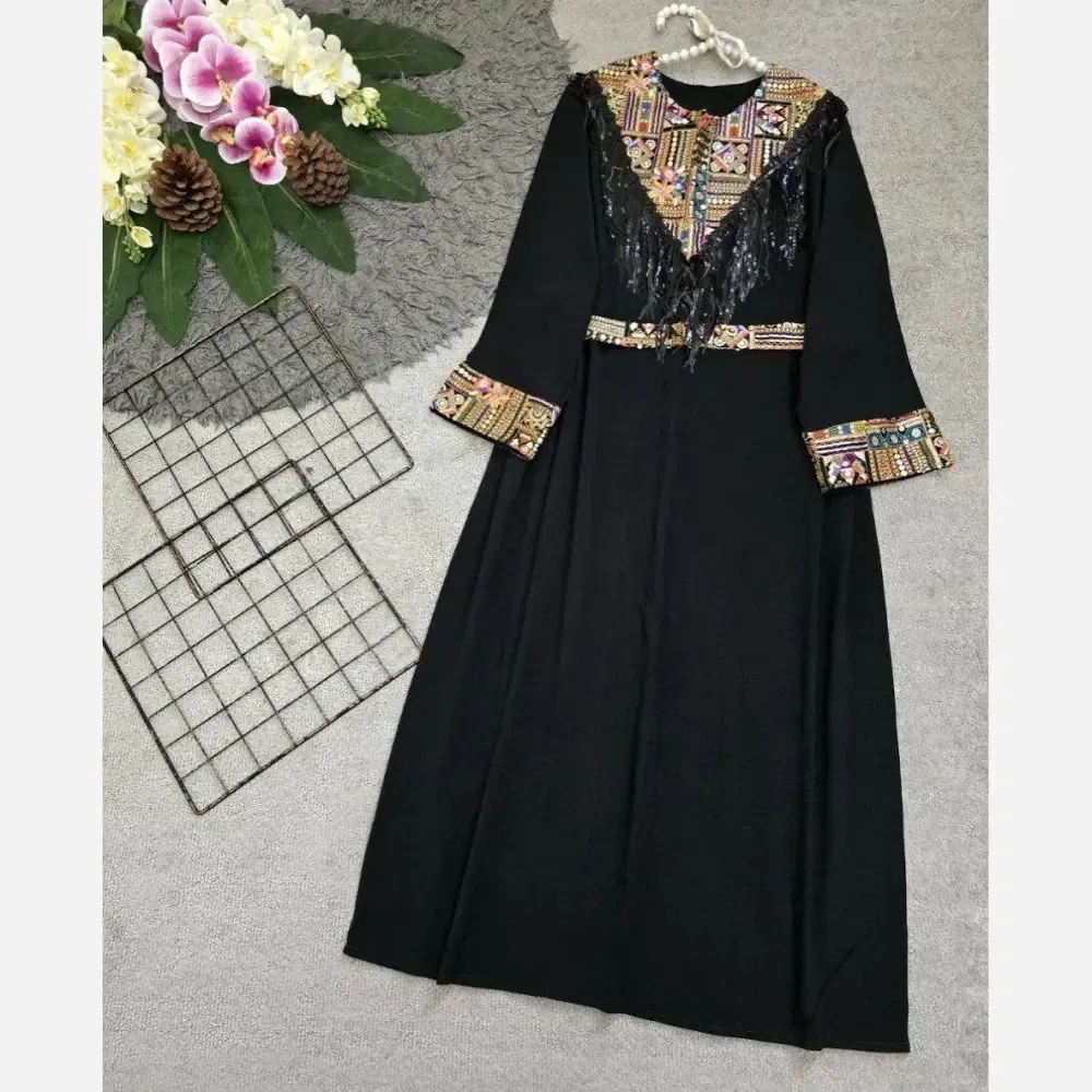 پیراهن مجلسی زنانه مهرسانا جنس ابروبادی درجه یک رنگ مشکی فری سایز