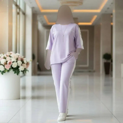 ست تیشرت شلوار گلکسی پنبه درجه یک فری سایز رنگ مشکی و یاسی