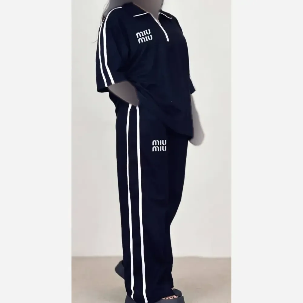 ست بارلی زنانه جنس پنبه گلکسی رنگ مشکی سایز فری 38 تا 46