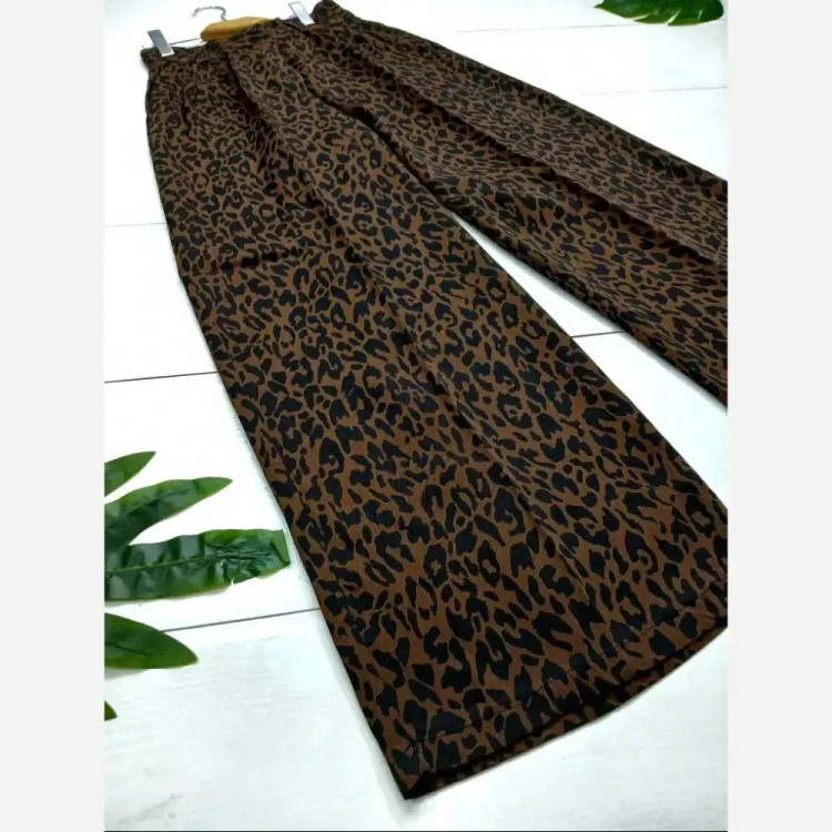 شلوار سیلک بگ زنانه جنس سیلک درجه یک سایز L تا XXL خنک