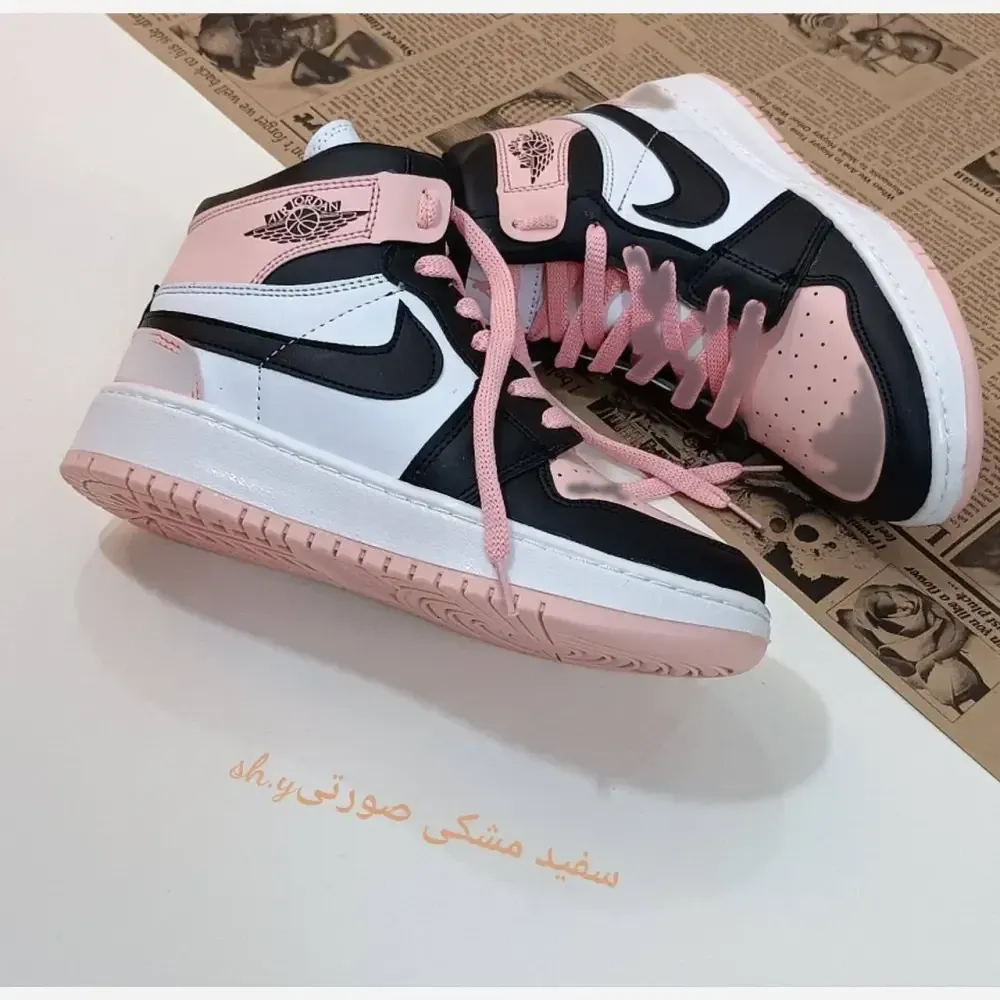 ساقدار نایک جردن زنانه چرم حوله ای دور دوخت کفی طبی لژدار سایز 37 تا 40