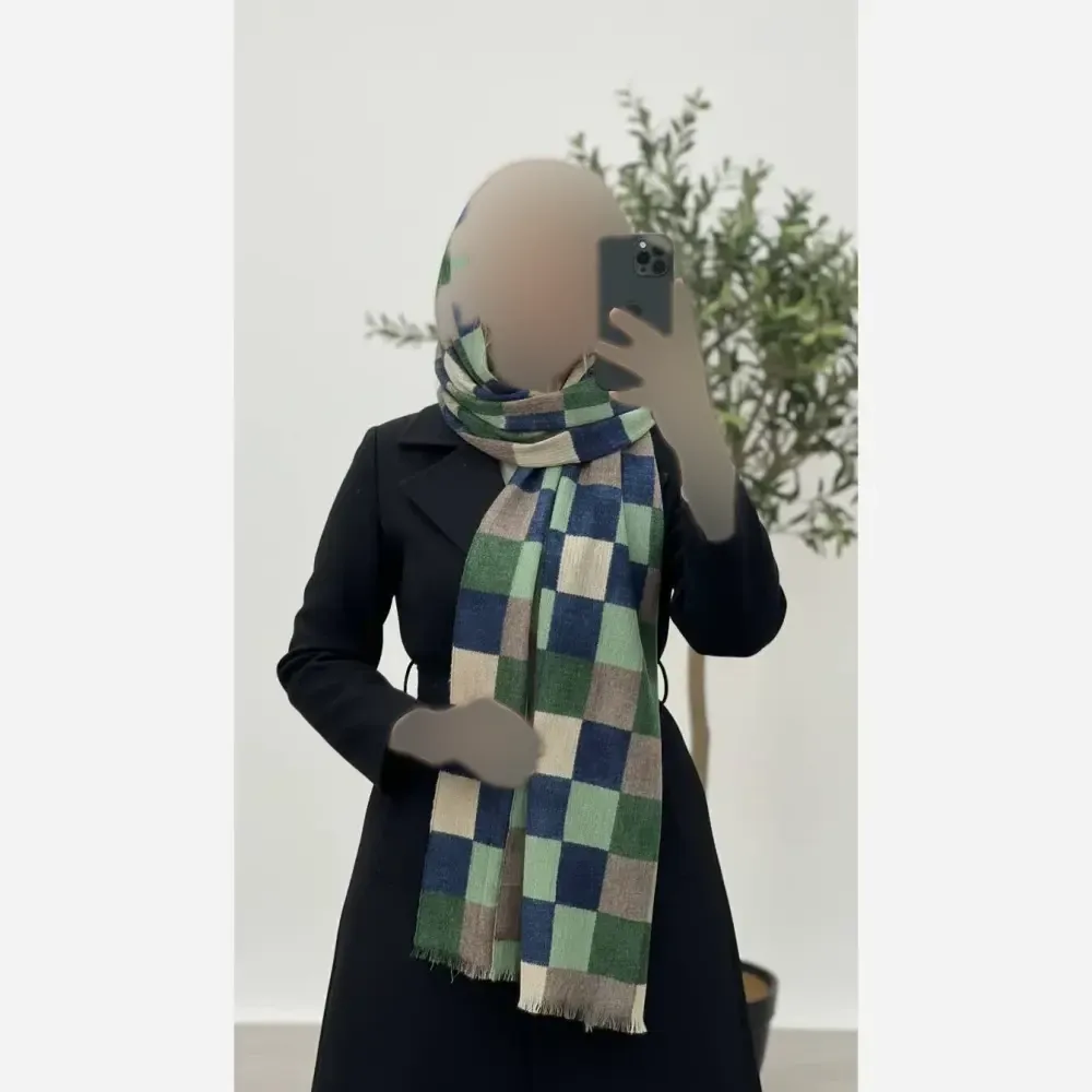 شال ماه تاج برشکا کریشه سافت ابعاد 195x58 فری سایز شیک و دلبر خنک بدون چروک
