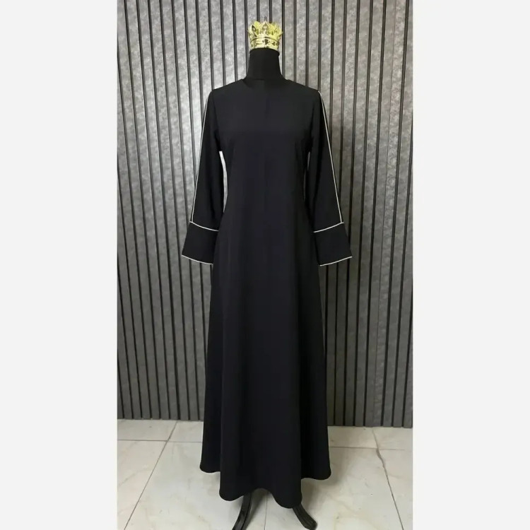 عبا امنه الیزه درجه یک قد 142 مشکی سایز 1 و 2