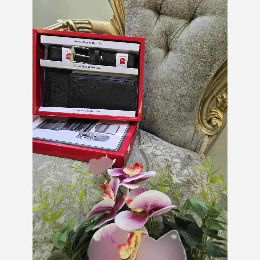 پک مردانه چرم شامل کمربند، جاکارتی و کیف پول - رنگ مشکی و عسلی - فری سایز - مناسب هدیه