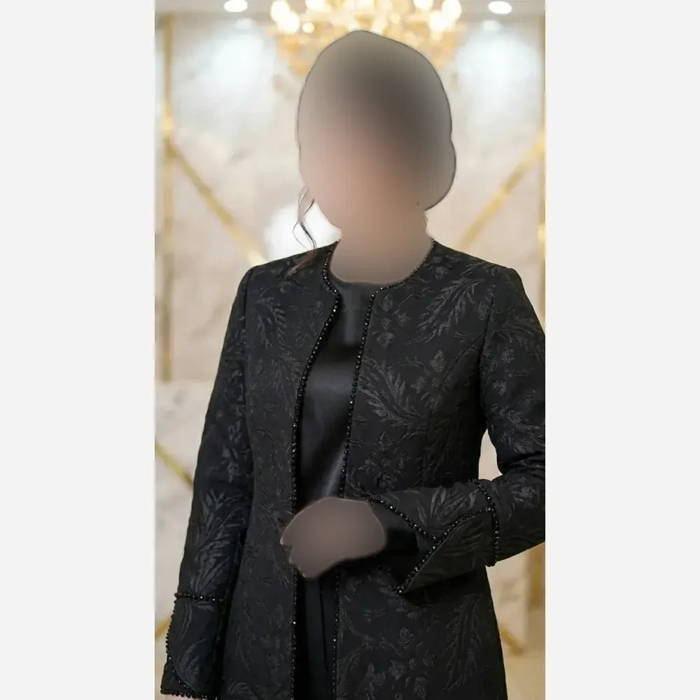 کت شلوار مجلسی ترنم 2 مدل دو زنانه طرح برجسته ژاکارد کرستال مروارید سایز 1 و 2