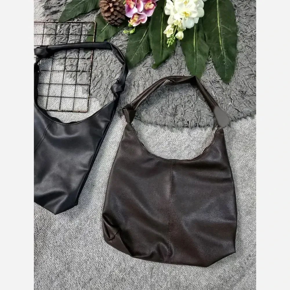 کیف بند گره ای چرمی زنانه مشکی موکا سایز آزاد
