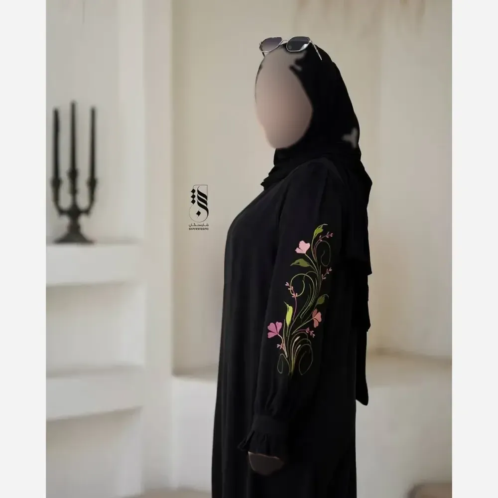 عبا مشکی زنانه مدل فرشته جنس الیزه گلدوزی شده سایز 1 و 2