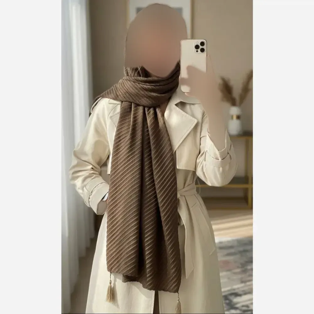 شال مخمل پلیسه چهار فصل ابعاد 192 در 65 سانتی متر